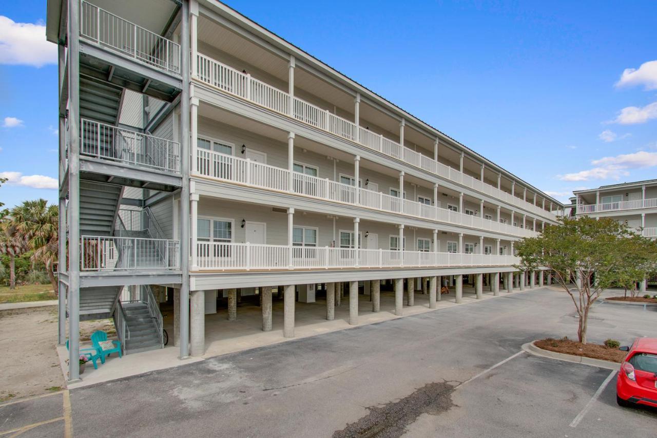 Marsh Winds Villa Folly Beach Exterior photo