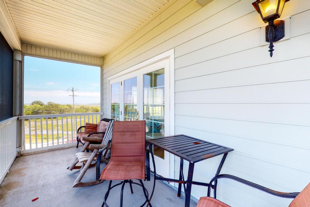 Marsh Winds Villa Folly Beach Exterior photo